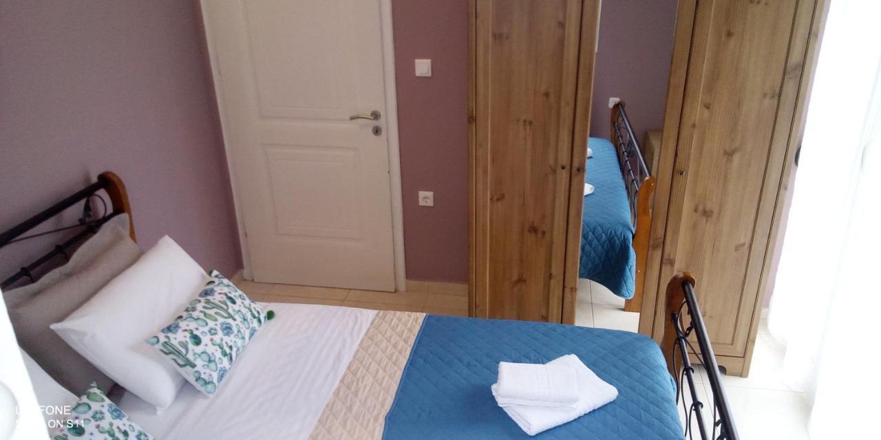 Iris'S Apartment Central With Parking Argostoli  Exterior photo